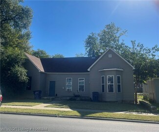 612 N 13th St, Fort Smith, AR 72901