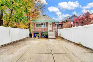 251 Buttrick Ave, Bronx, NY 10465