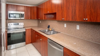 10090 NW 80th Ct Unit 1245, Hialeah Gardens, FL 33016