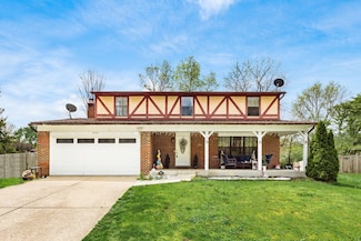 696 Brenton Place, Columbus, OH 43213