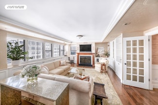 233 E 69th St Unit 14KLM, New York, NY 10021
