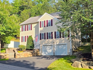 3 Blueberry Hill Ln, Ashland, MA 01721