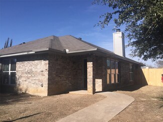 4311 Kelly Hill Dr, Arlington, TX 76017