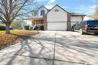800 E Cedarbrook Rd, Derby, KS 67037