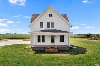 496 Knox Highway 18, Yates City, IL 61572