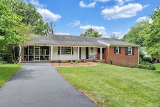 6032 Rhonda Rd, Lynchburg, VA 24502