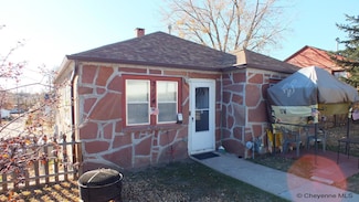 2114 Rollins Ave, Cheyenne, WY 82001