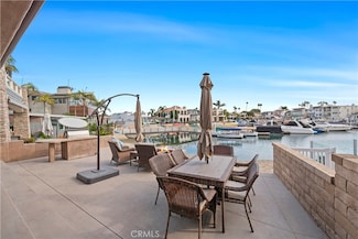 13 Balboa Coves, Newport Beach, CA 92663