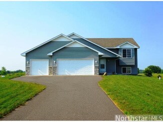 7520 7520 Rolling Meadows Cir, Rock Creek, MN 55063