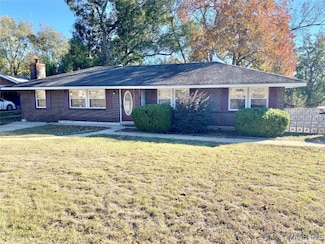 708 Wetumpka St, Prattville, AL 36067