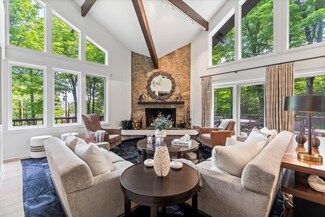 37 W Ridge Rd, Winhall, VT 05340