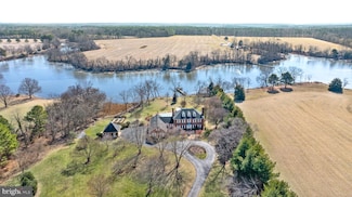 28103 Brick Row Dr, Oxford, MD 21654