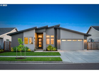 3842 Siletz Dr, Eugene, OR 97408