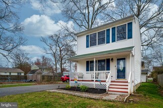 1311 Holly St, Shady Side, MD 20764