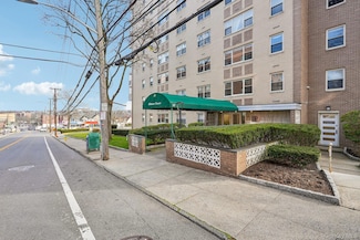 30 Lake St Unit 5g, White Plains, NY 10603