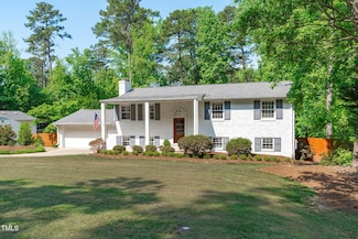 4109 Huckleberry Dr, Raleigh, NC 27612