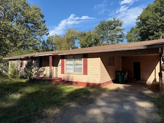 3610 Davis St, Texarkana, TX 75501