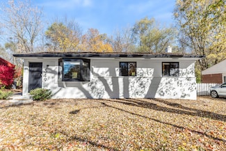 349 Cloverdale St, Ann Arbor, MI 48105