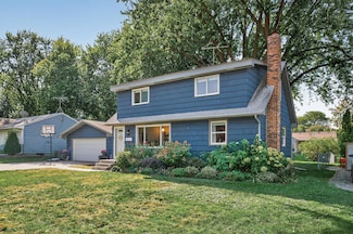 4247 Limestone Dr, Saint Paul, MN 55122