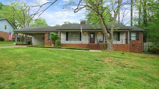 1332 Bloomingdale Dr, Cary, NC 27511