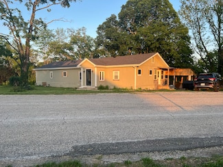 1216 Glossip Ave, Highlandville, MO 65669