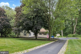 31 Timber Ln, Thornton, PA 19373