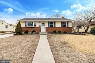 104 W Military Dr, National Park, NJ 08063