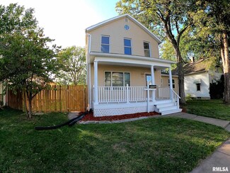 1214 37th St, Rock Island, IL 61201