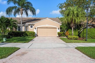 4725 Carlton Golf Dr, Lake Worth, FL 33449