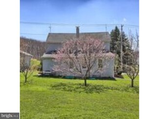 317 Lobachsville Rd, Oley, PA 19547