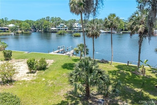 381 NW Magnolia Cir, Crystal River, FL 34428