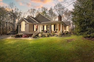 2366 Little Bend Rd, Signal Mountain, TN 37377
