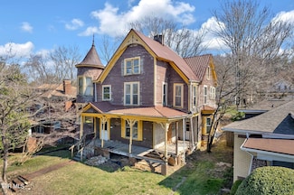 421 W Locust St, Johnson City, TN 37604