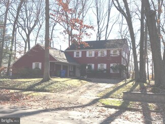 7 Wexford Ct, Cherry Hill, NJ 08003