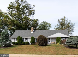 1118 N 5th St, Perkasie, PA 18944