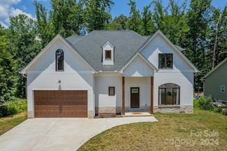 7635 Katherine Dr, Denver, NC 28037