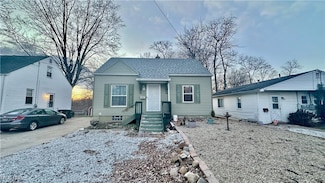 470 Crystal St, Akron, OH 44305