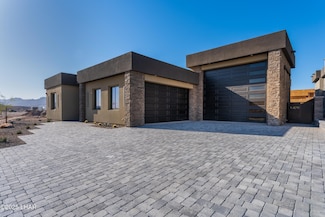 2517 Flat Irons Ln, Lake Havasu City, AZ 86406