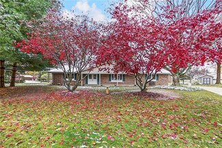 5501 Knollcrest Ct, Dayton, OH 45429