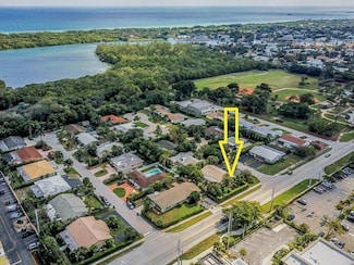 503 NE 17th St, Boca Raton, FL 33432