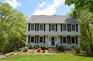 15 Ridge St, Millis, MA 02054