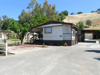 4610 Foothill Dr, Lucerne, CA 95458