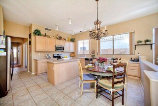 1809 W Goldfinch Way, Chandler, AZ 85286