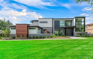 5 Sheffield Ln, Oak Brook, IL 60523