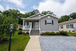 54 Pine Tree Ln, Weymouth, NJ 08330