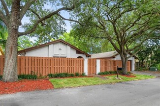64 Forest Cir, Hollywood, FL 33026