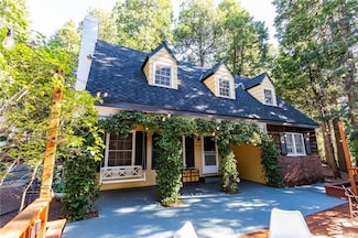 222 Holiday Dr, Lake Arrowhead, CA 92352