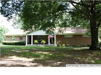 26781 E Hwy Unit 310, Como, MS 38617