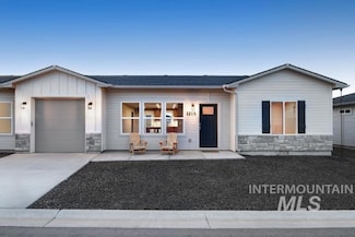 1213 Phillips Cir, Ontario, OR 97914
