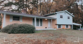 2237 Randolph St, Florence, AL 35630